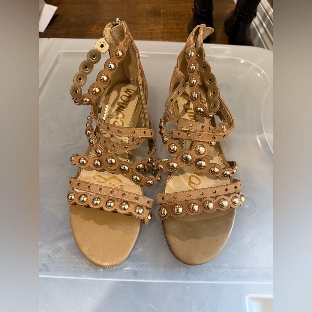 Women's Tan Sandals with Gold Accents